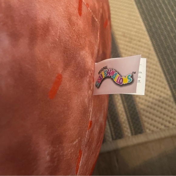 Squishmallows | Hans the Hedgehog NWT Collectors Edition 5 Year Anniversary 🦔 - Picture 3 of 6